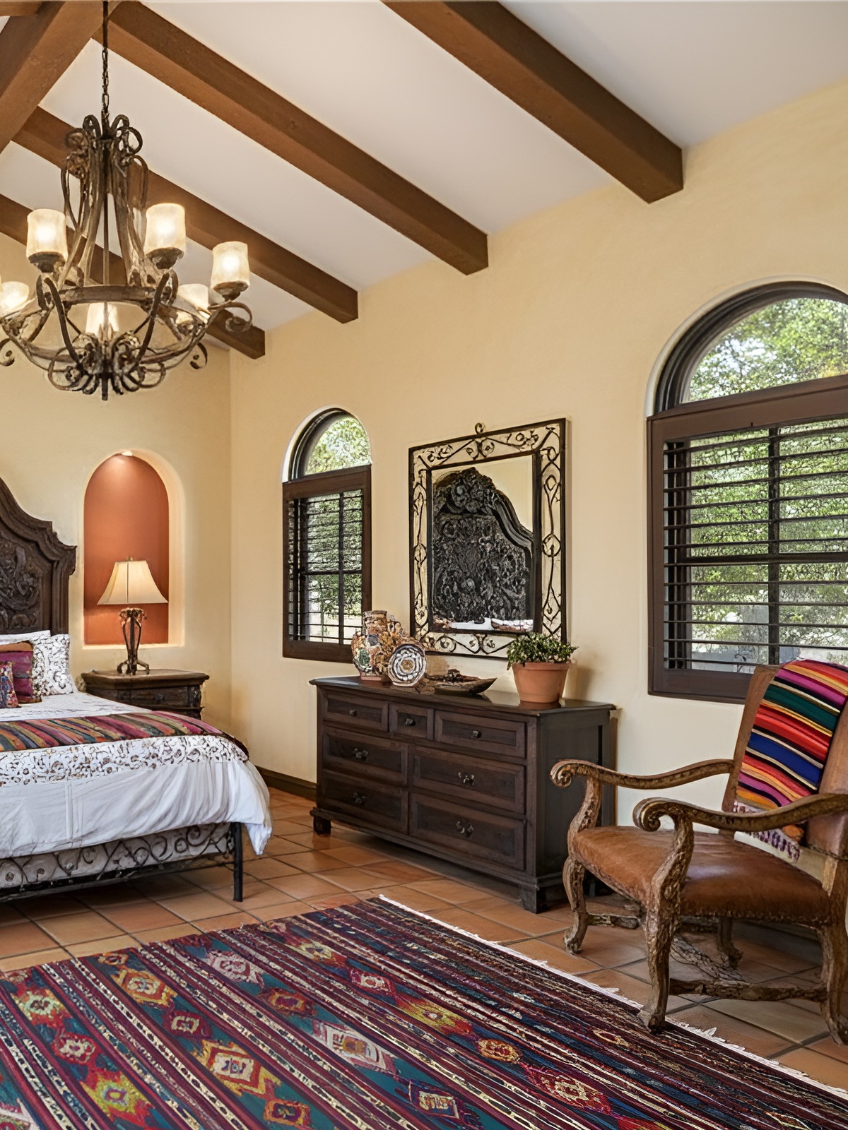 How to Design a Bedroom With a Mexican Hacienda Theme