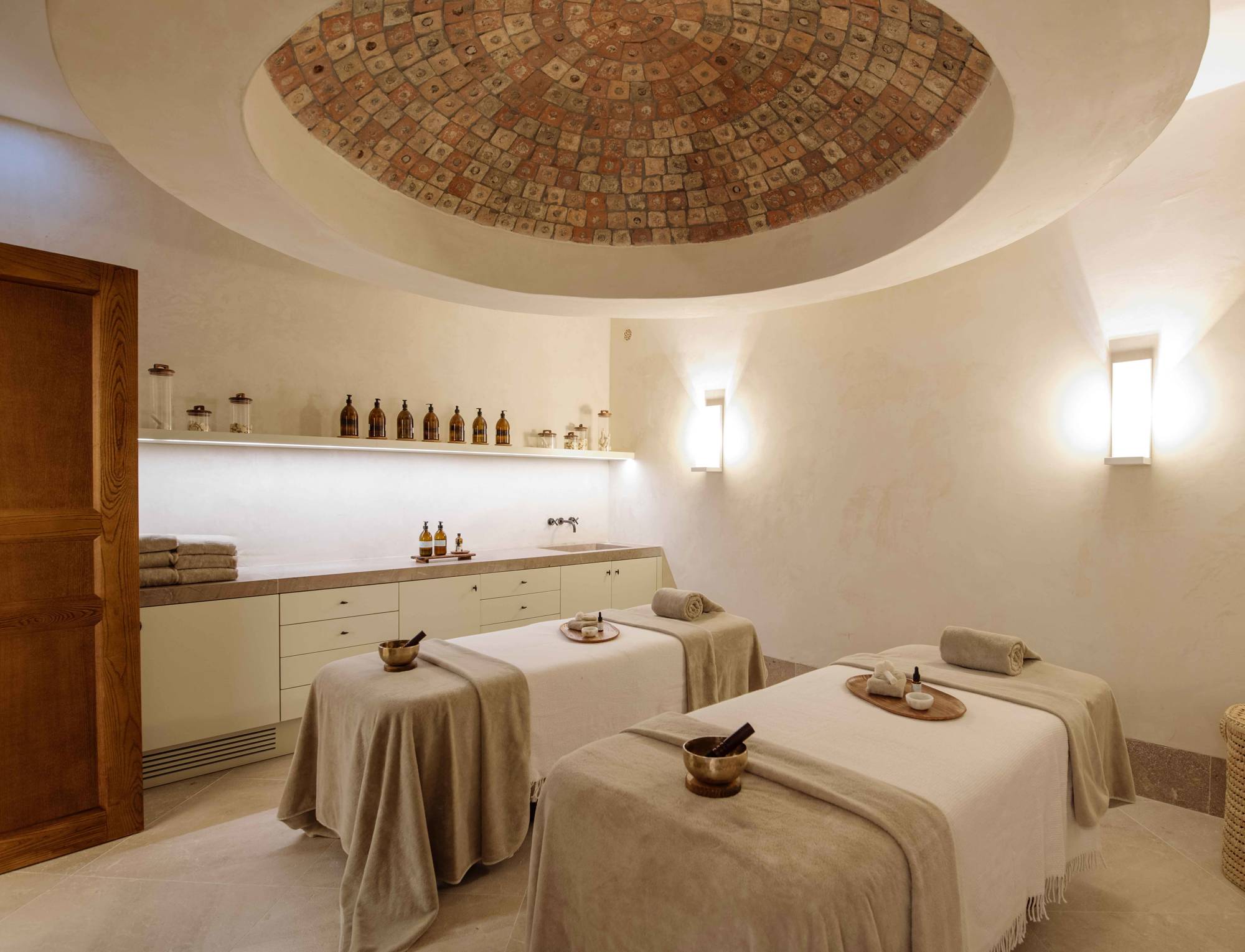 Discover 31 Luxury Hotel Spa Design Ideas For An Aesthetic 2026 Look