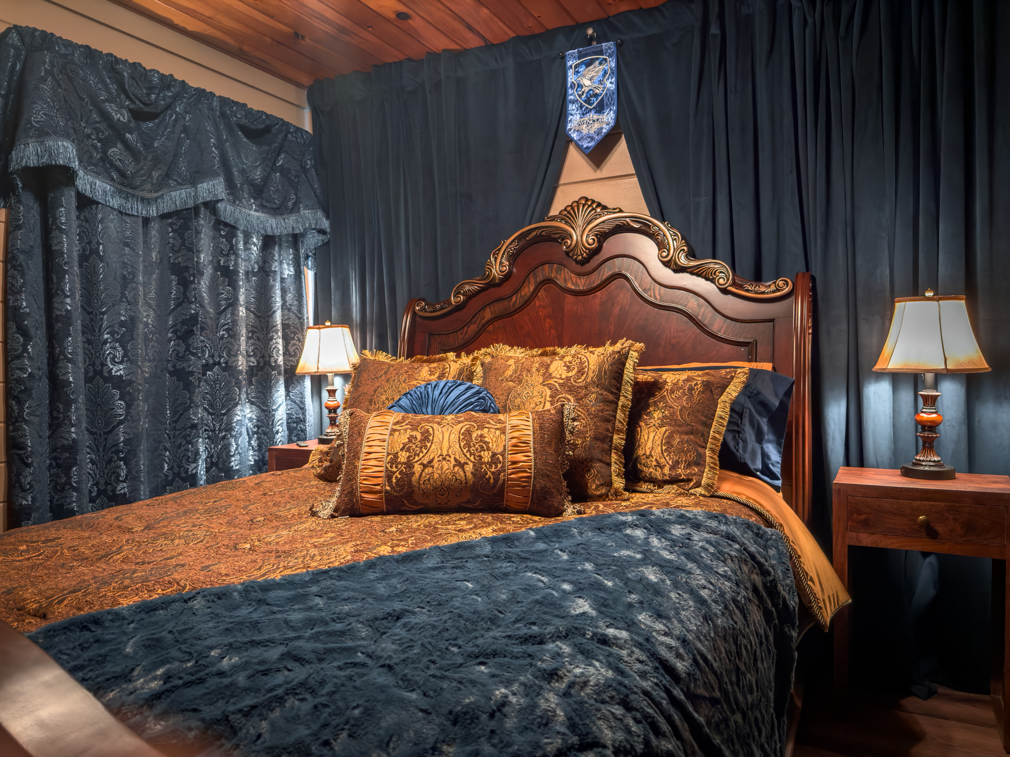 Ravenclaw Bedroom Photo Gallery | The Wizard Hideout
