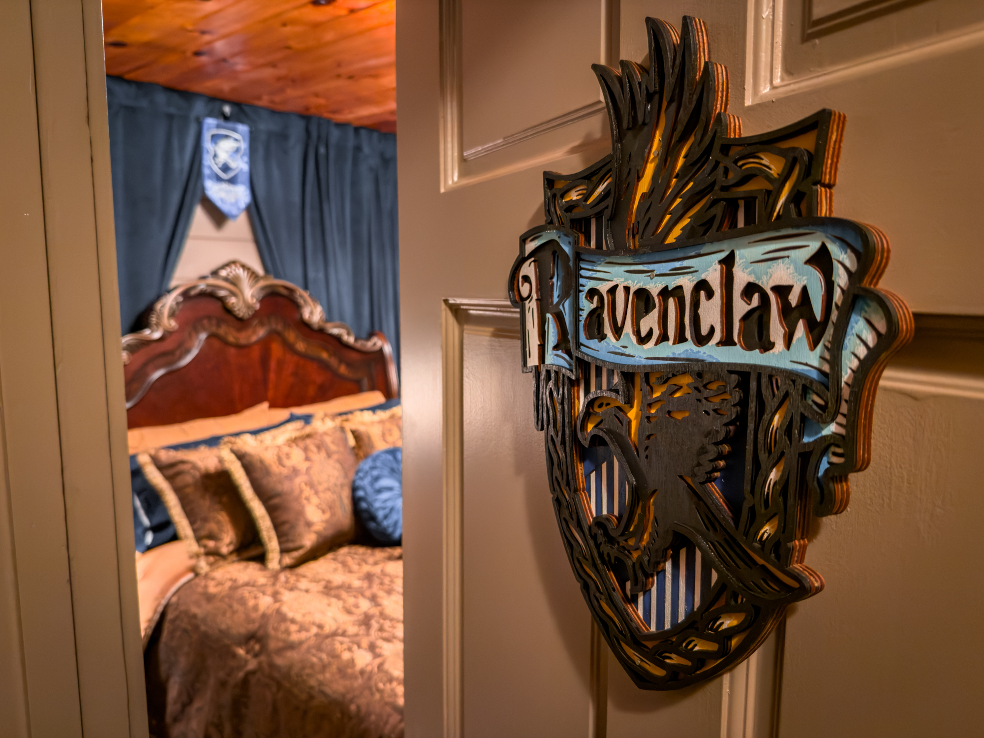 Ravenclaw Bedroom Photo Gallery | The Wizard Hideout