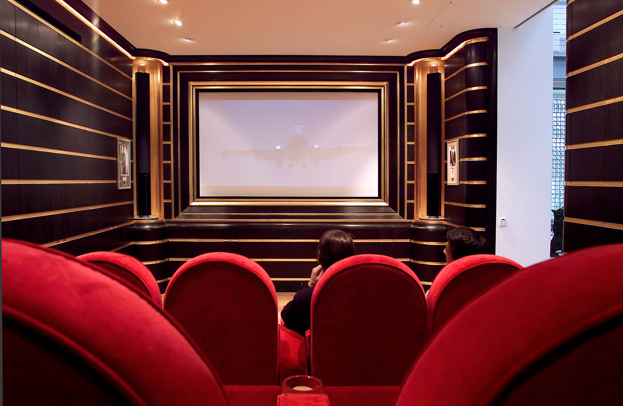 Simonetto custom cinema room in Milan villa
