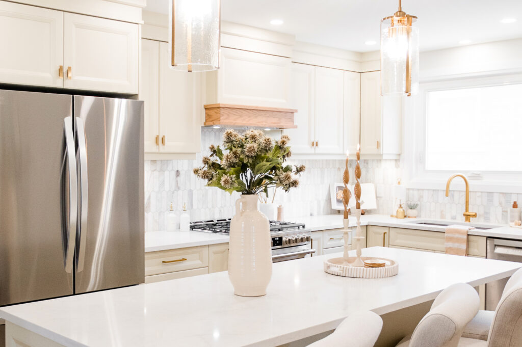 Small Kitchen Renovation Hamilton (2026 Edition) | Zzone Homes