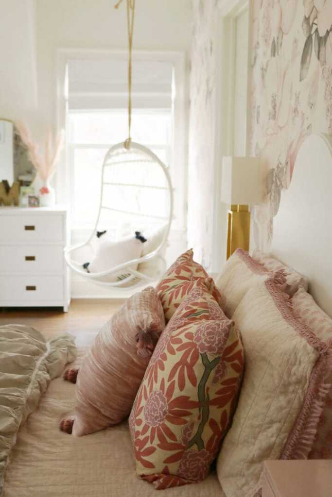 Teen Girl Boho Bedroom - Darling Darleen | A Lifestyle Design Blog