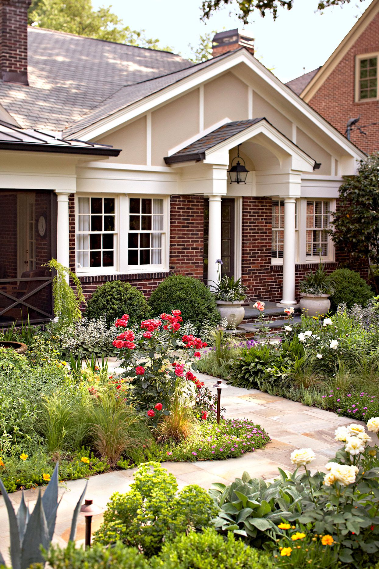The Best Exterior Brick and Paint Color Combinations