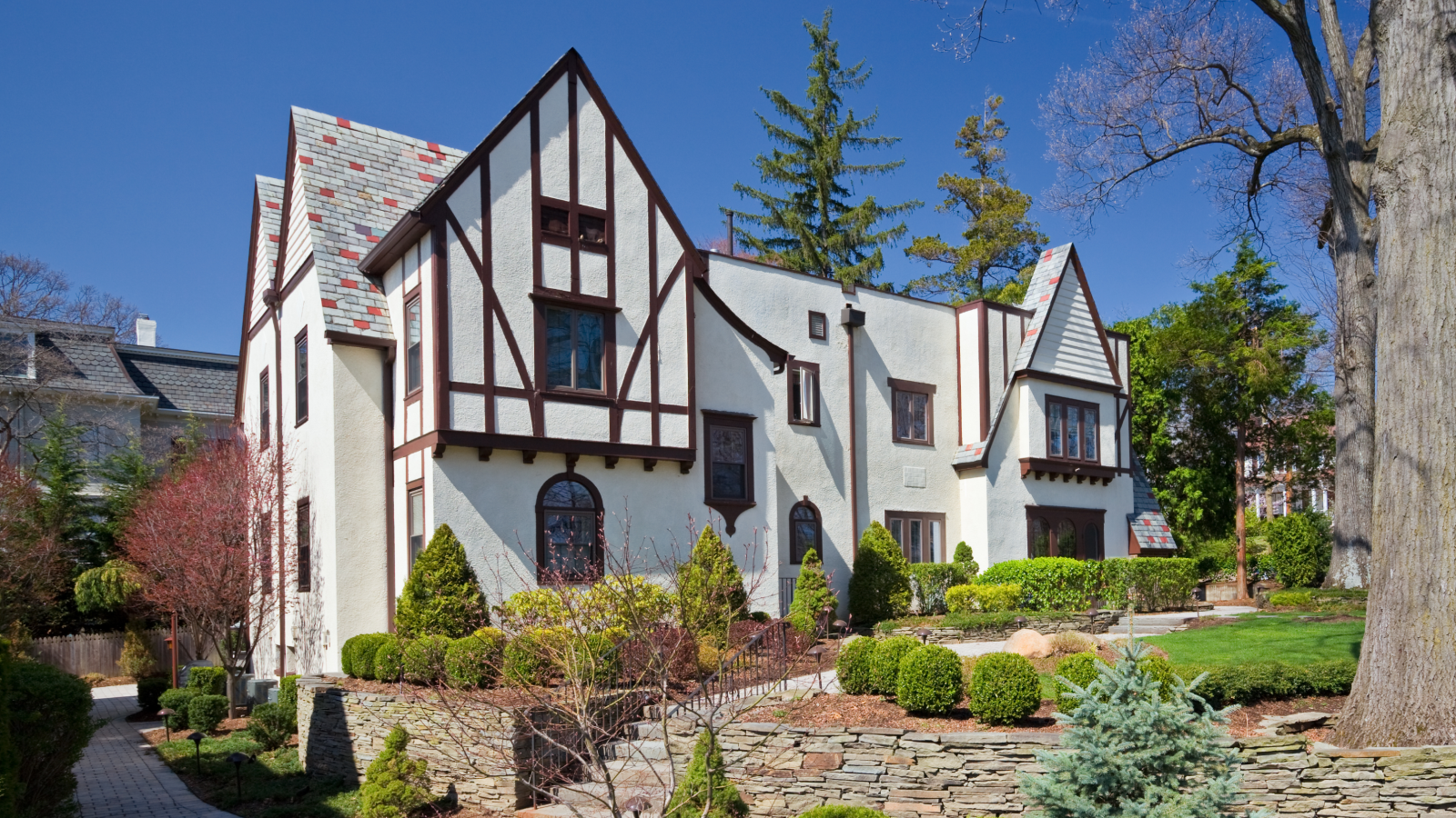 The Zillow Buzz Index reveals the home features buyers can't resist right now - Zillow Front Porch