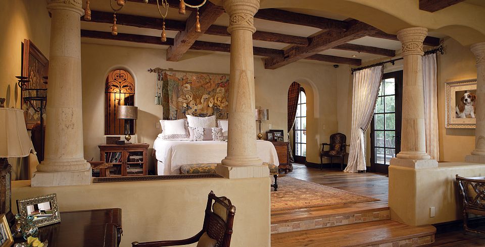 Top 10 Luxurious Master Bedrooms | Leverage
