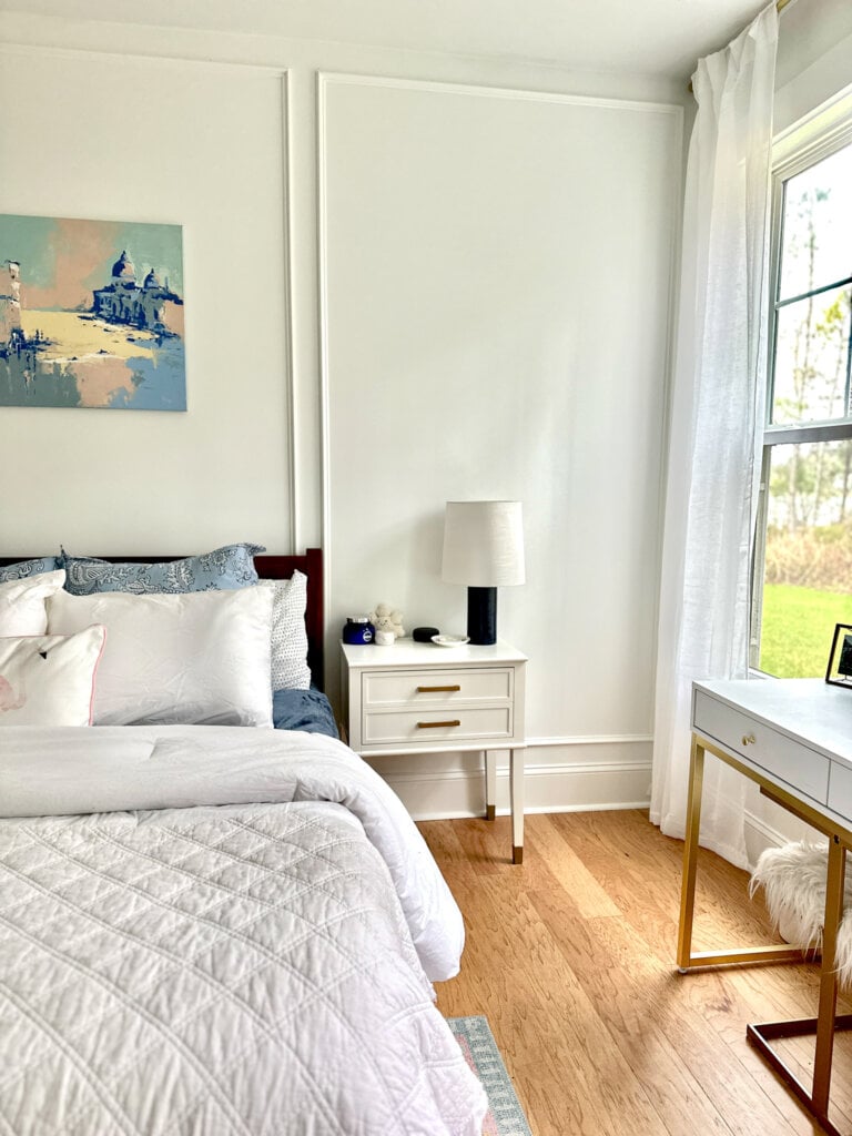 Trendy preppy coastal inspired teen girl bedroom on a budget - Cribbs Style