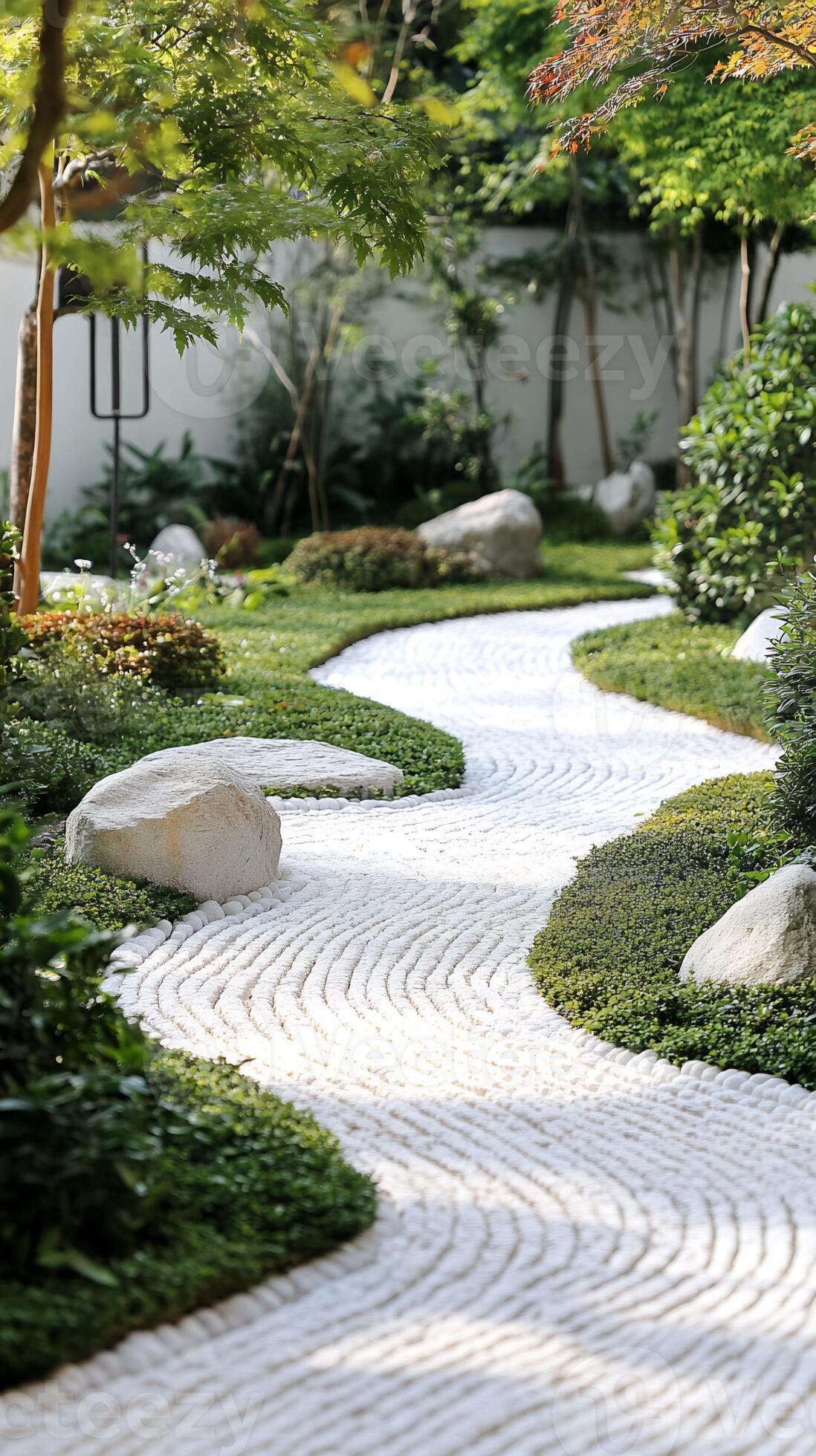 White Gravel Path in a Landscaped Garden 71443477 Stock Photo at Vecteezy