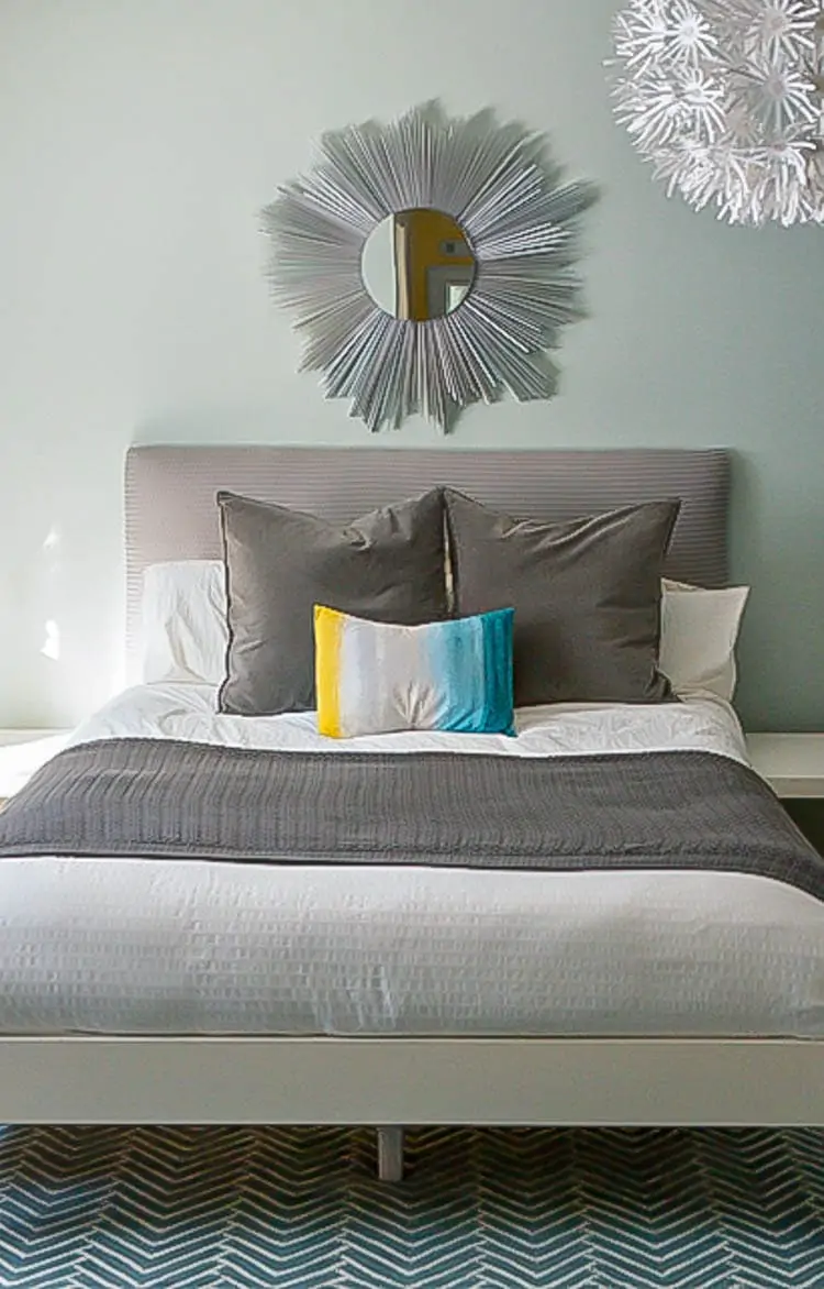 10 DIY Headboard Ideas That Will Take Your Bedroom to the Next Level!