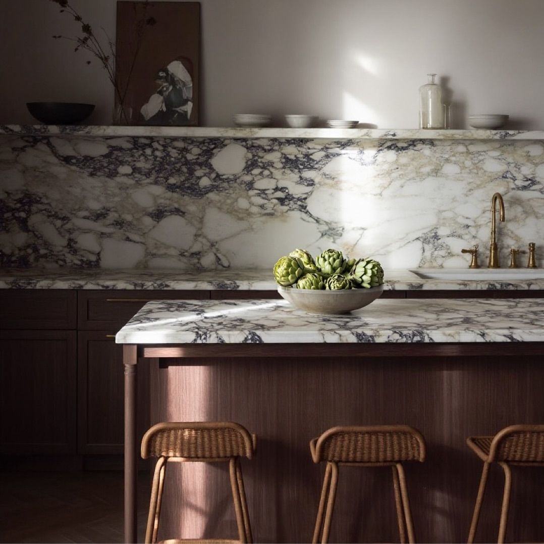15 Marble Kitchen Ideas for 2026 Where Stone Replaces Layers And Simplifies The Design