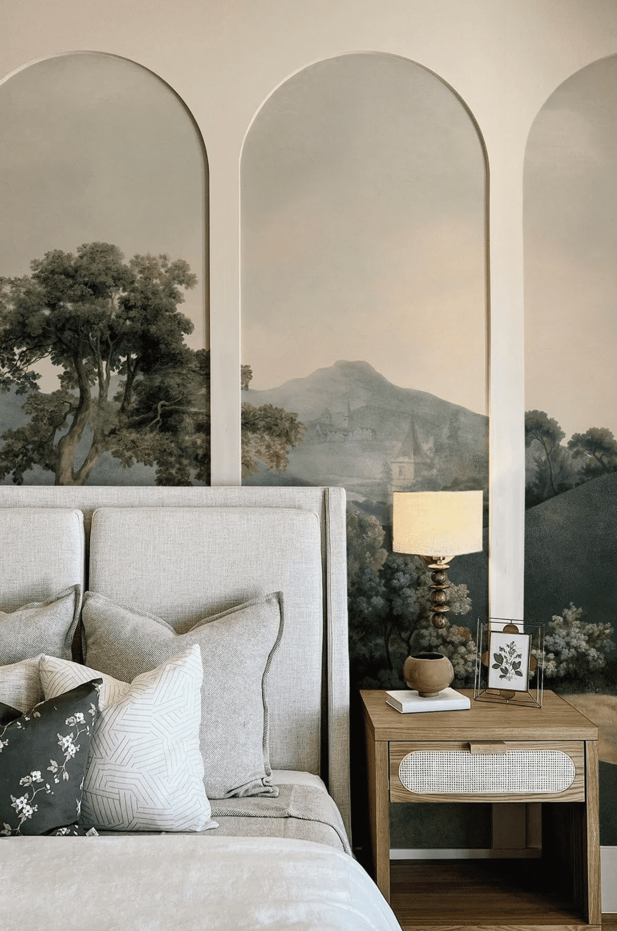 19 Accent Wall Ideas to DIY Your Dream Bedroom