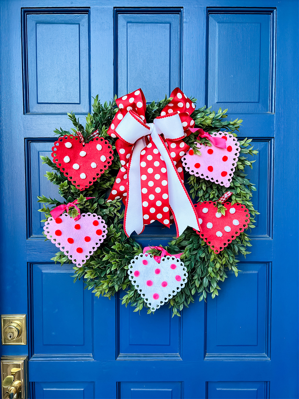 2023 VALENTINE'S DAY FRONT PORCH DECORATIONS | Dimples and Tangles