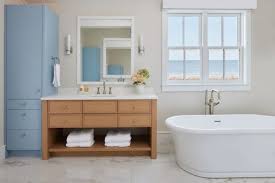 25 Coastal Bathroom Decor Ideas With Easy, Breezy Style | HGTV