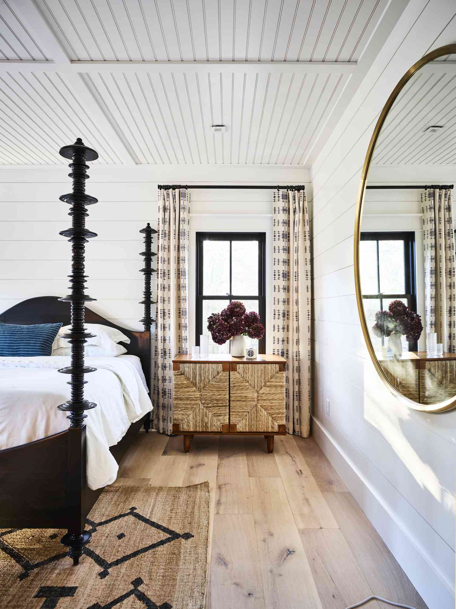 25 Small Bedroom Ideas With Big Impact