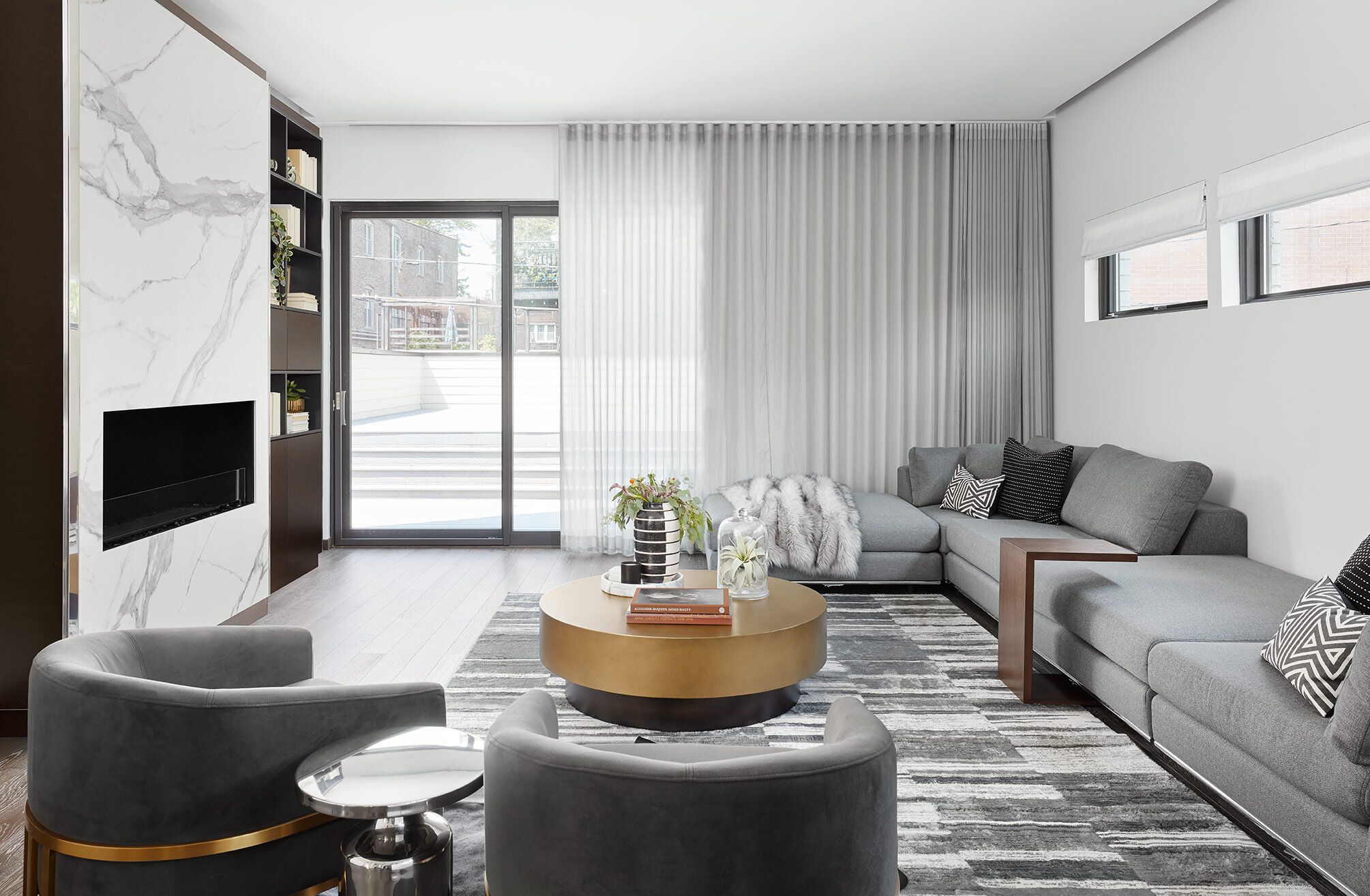 27 Marble Fireplace Ideas That Are Chic and Elegant