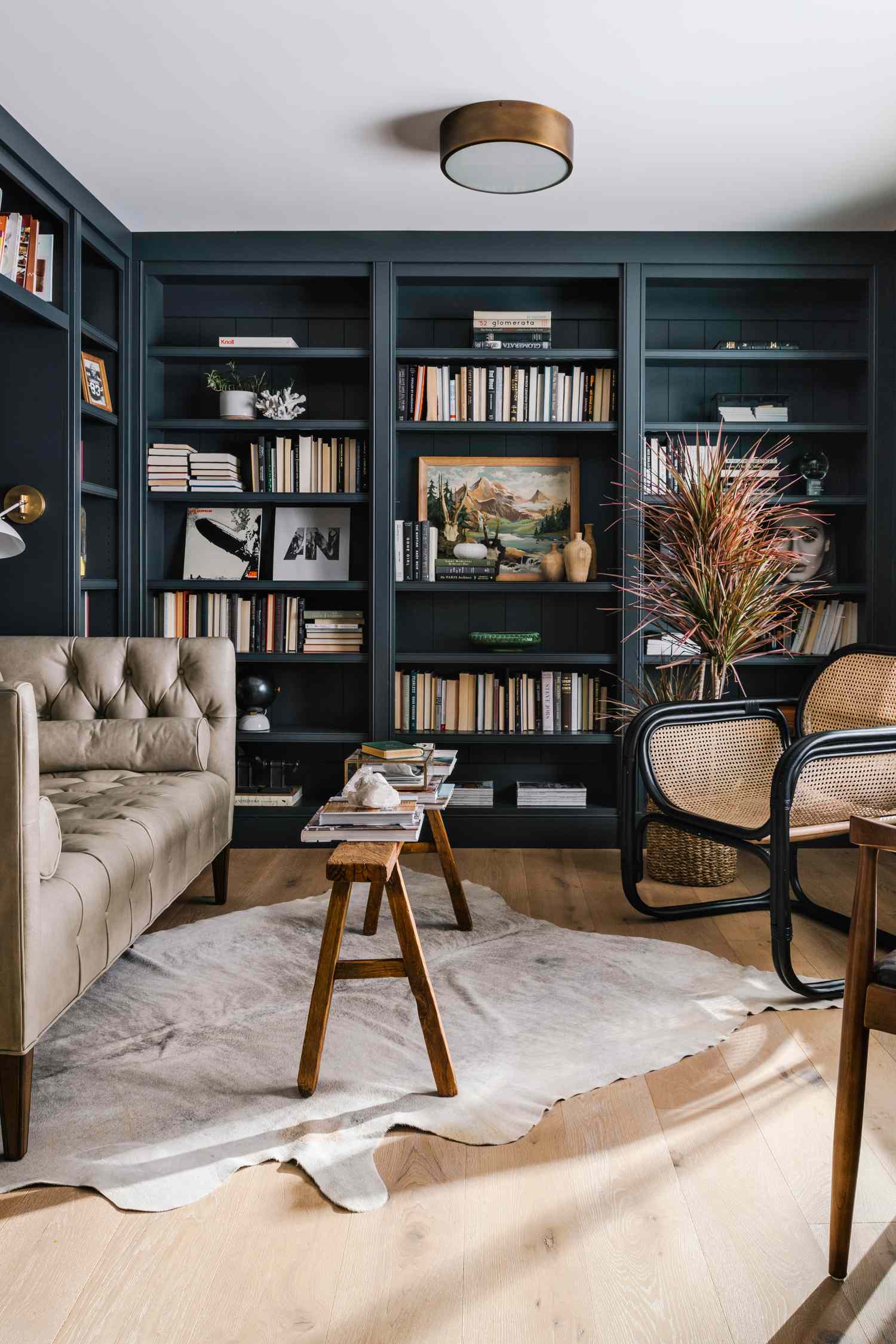 31 Built-In Bookshelf Ideas for Every Room in Your Home