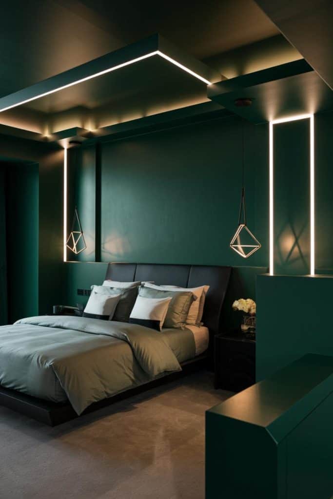 33 Dark Green Bedroom Ideas That Embody Luxe Comfort