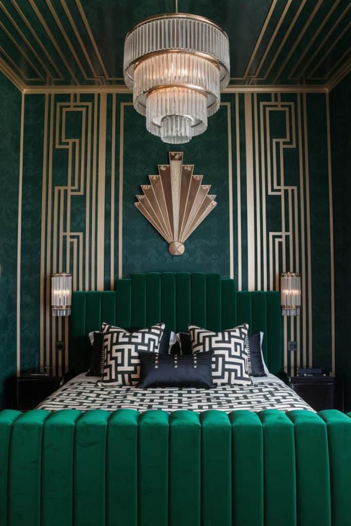 33 Dark Green Bedroom Ideas That Embody Luxe Comfort