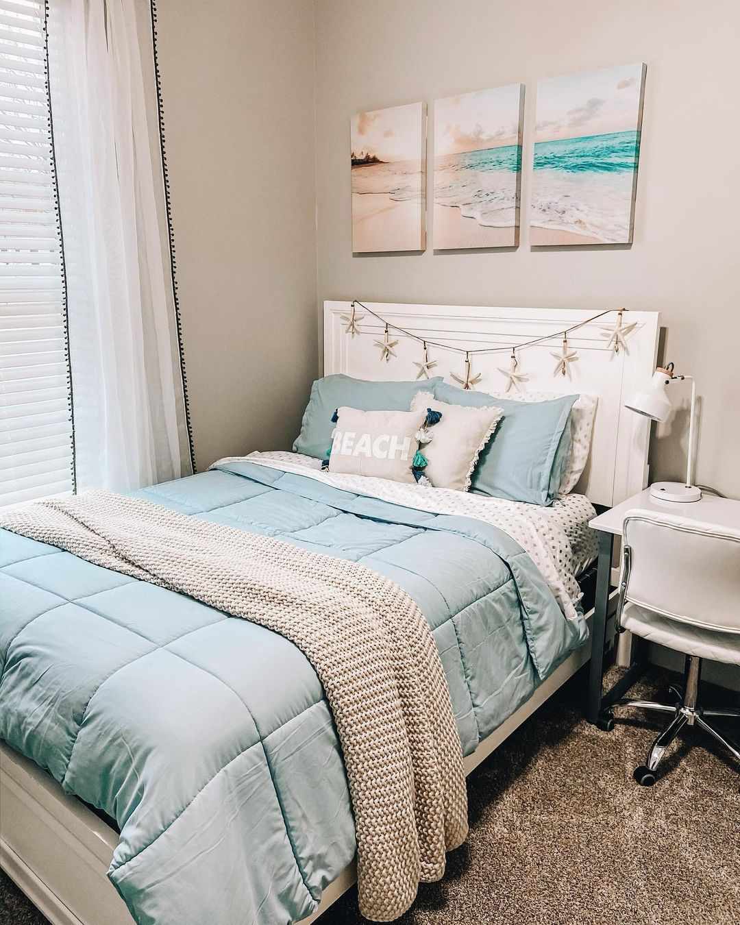 35 Fun Beach-Themed Bedrooms to Freshen Up Your Decor