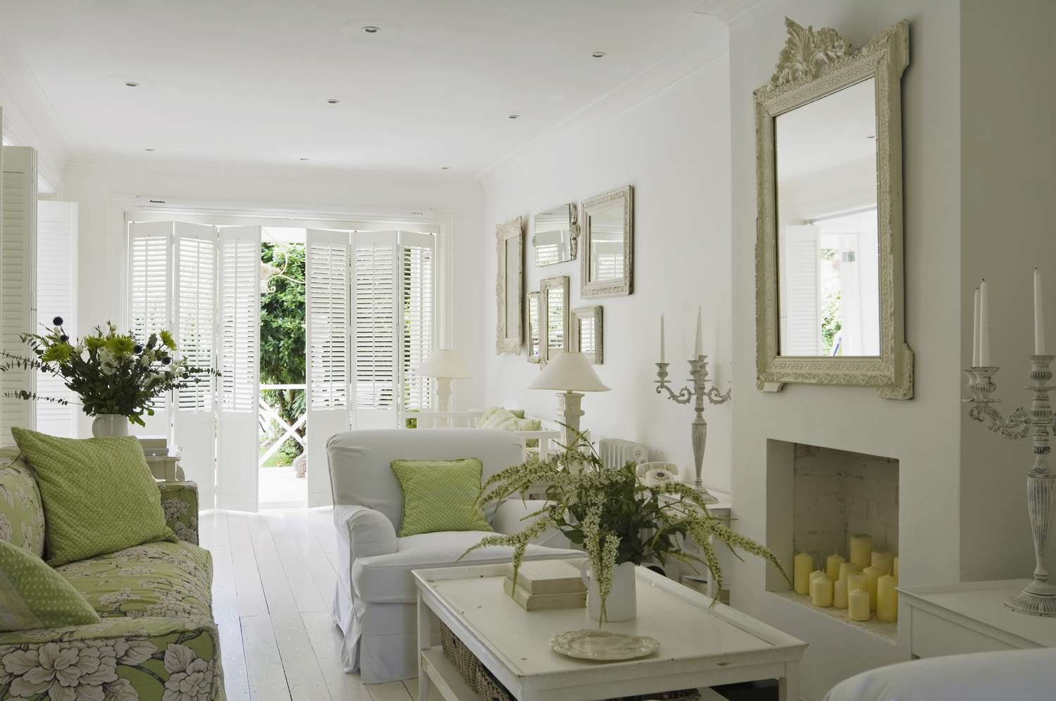 5 Mistakes You Might Be Making Decorating With Mirrors