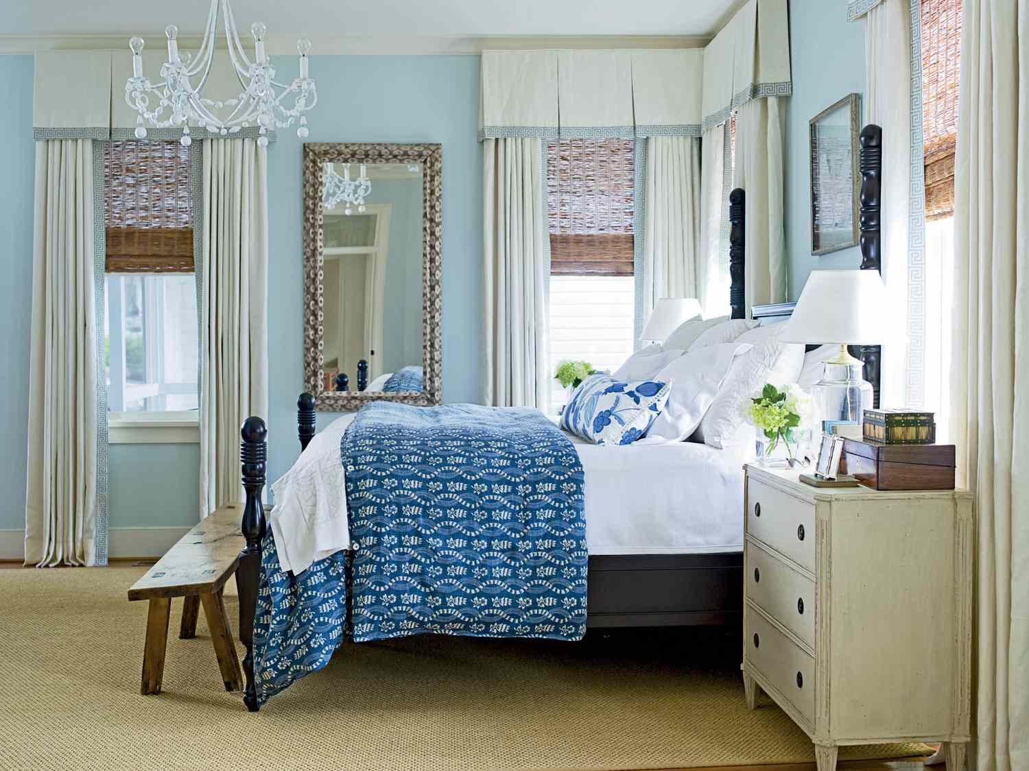 53 Beautiful Blue Bedroom Ideas To Make A Soothing Space