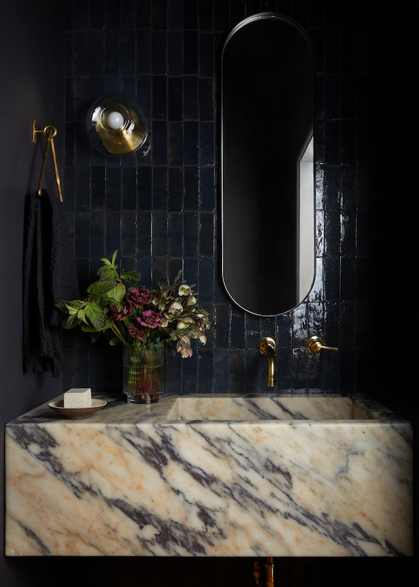8 stunning black shower tile ideas for depth, drama, and dimension