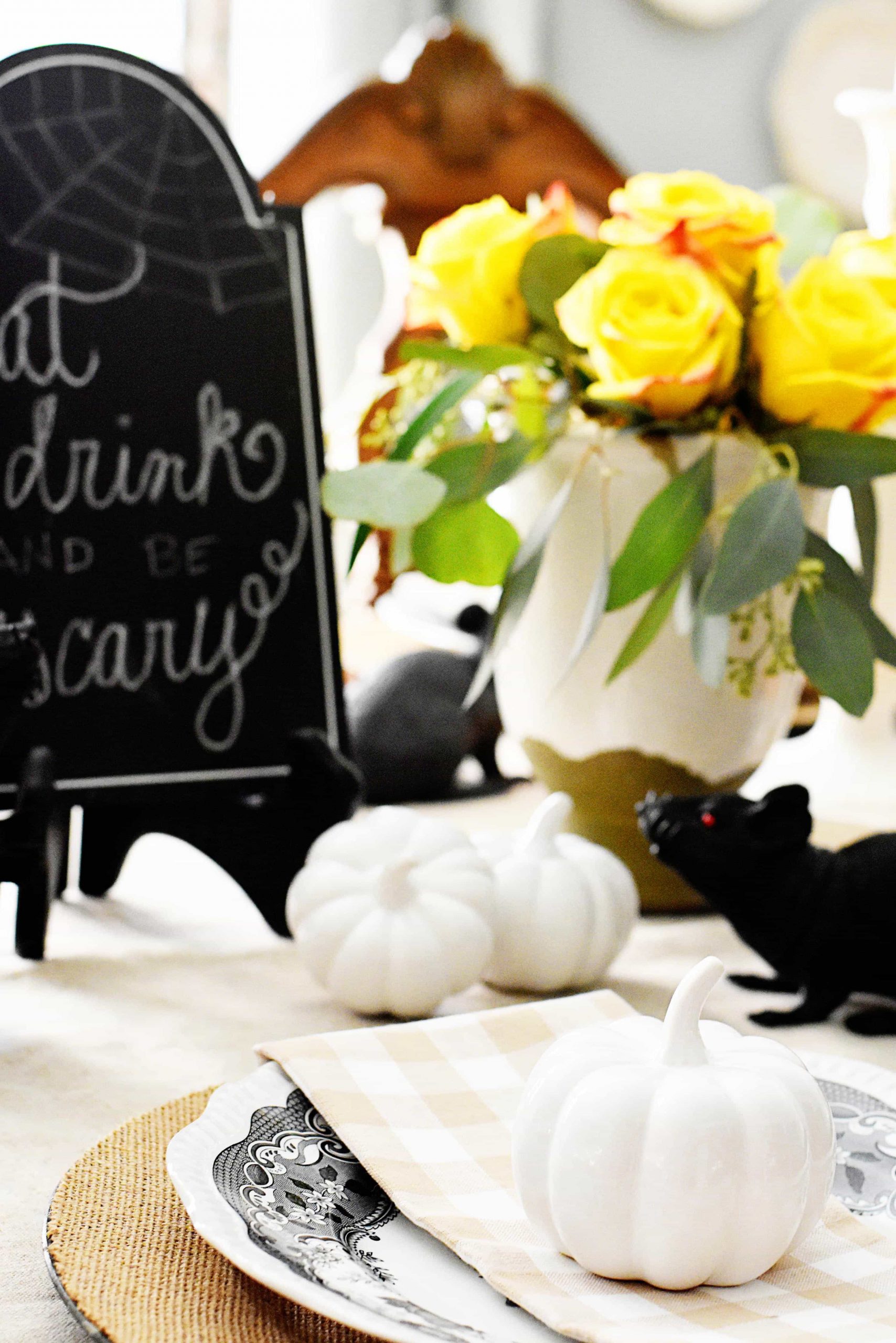 A Haunted Halloween {Kitchen + Dining Room} – Dixie Delights