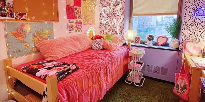 Aesthetic Room Ideas Dorm Decor Gifts For Your College Roommate In Defense Of Spending Hundreds Of Dollars On Dorm Decor Dorm Therapy