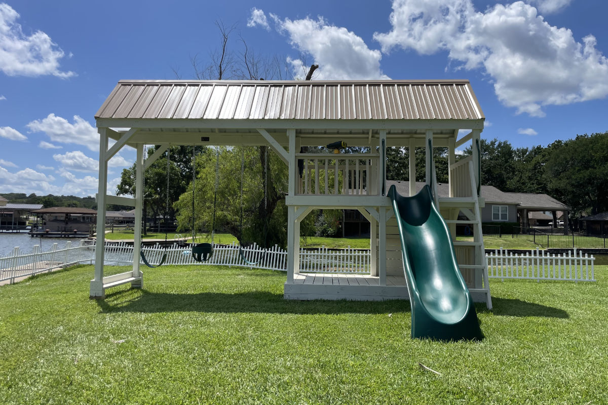 Backyard Playsets in Texas | Quality Playscapes