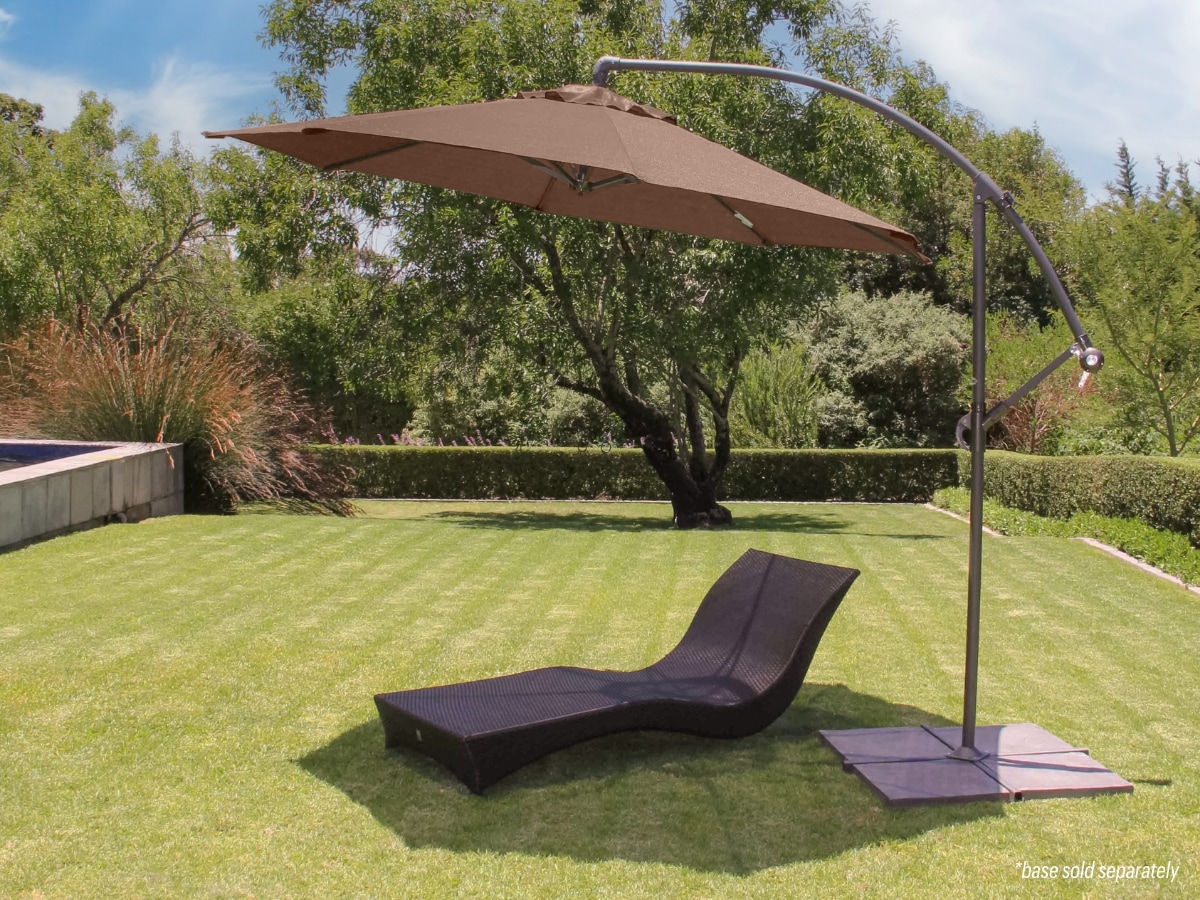 Best Outdoor Patio Umbrellas For Every Outdoor Space | Coolaroo