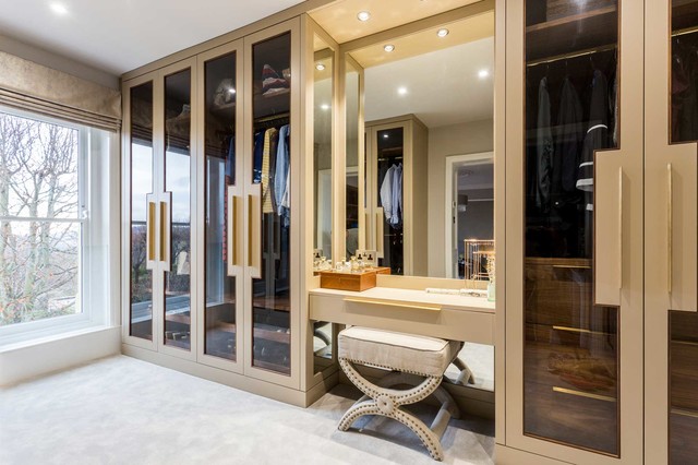 Clever & Stunning Wardrobe Designs With Built-In Dressers