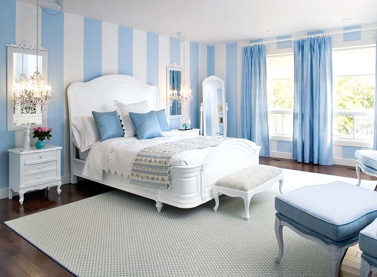 Color Story: Blue and White - Ocean Home magazine