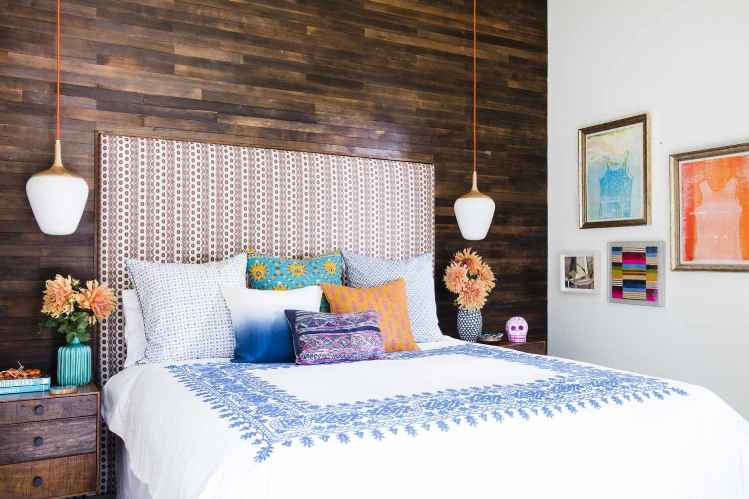 Colorful Beach Bedroom Decorating Ideas
