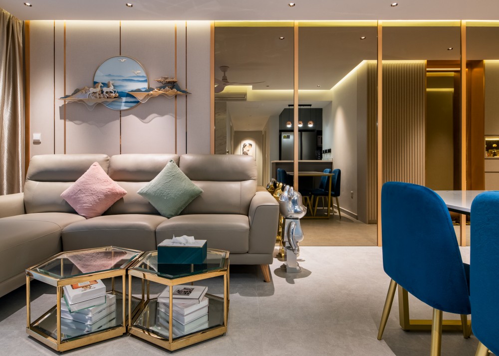 contemporary living room with feature wall and mirror - Hometrust