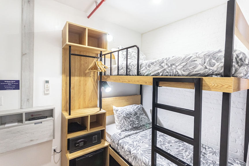 Cozy Twin Bunk Room @ Times Square Reviews, Deals & Photos 2026 - Vrbo