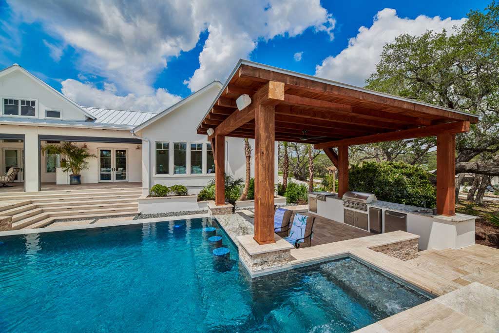 Design Your Outdoor Living Area in Dallas | PCR Pools and Spas
