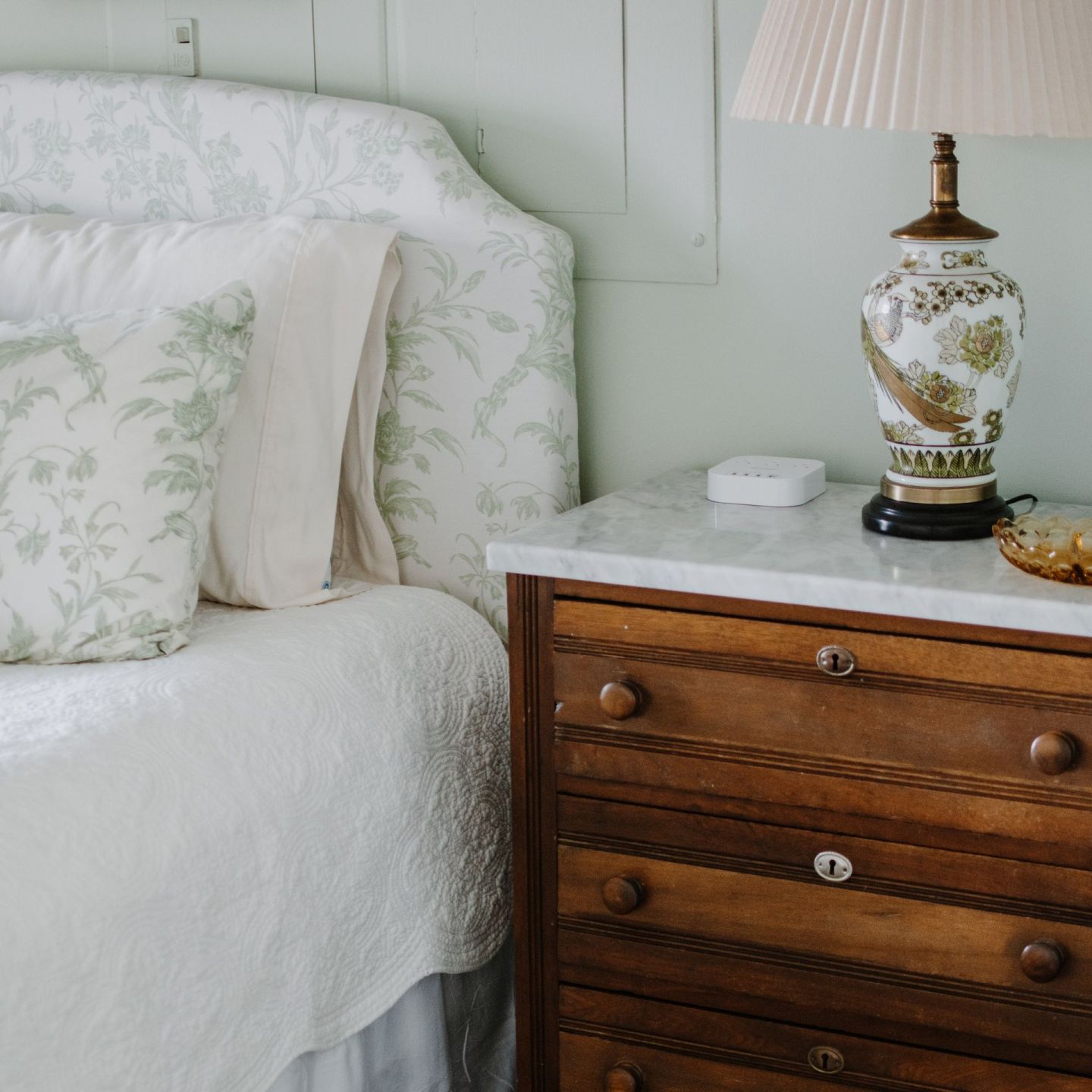 diy headboard - C'est Bien by Heather Bien