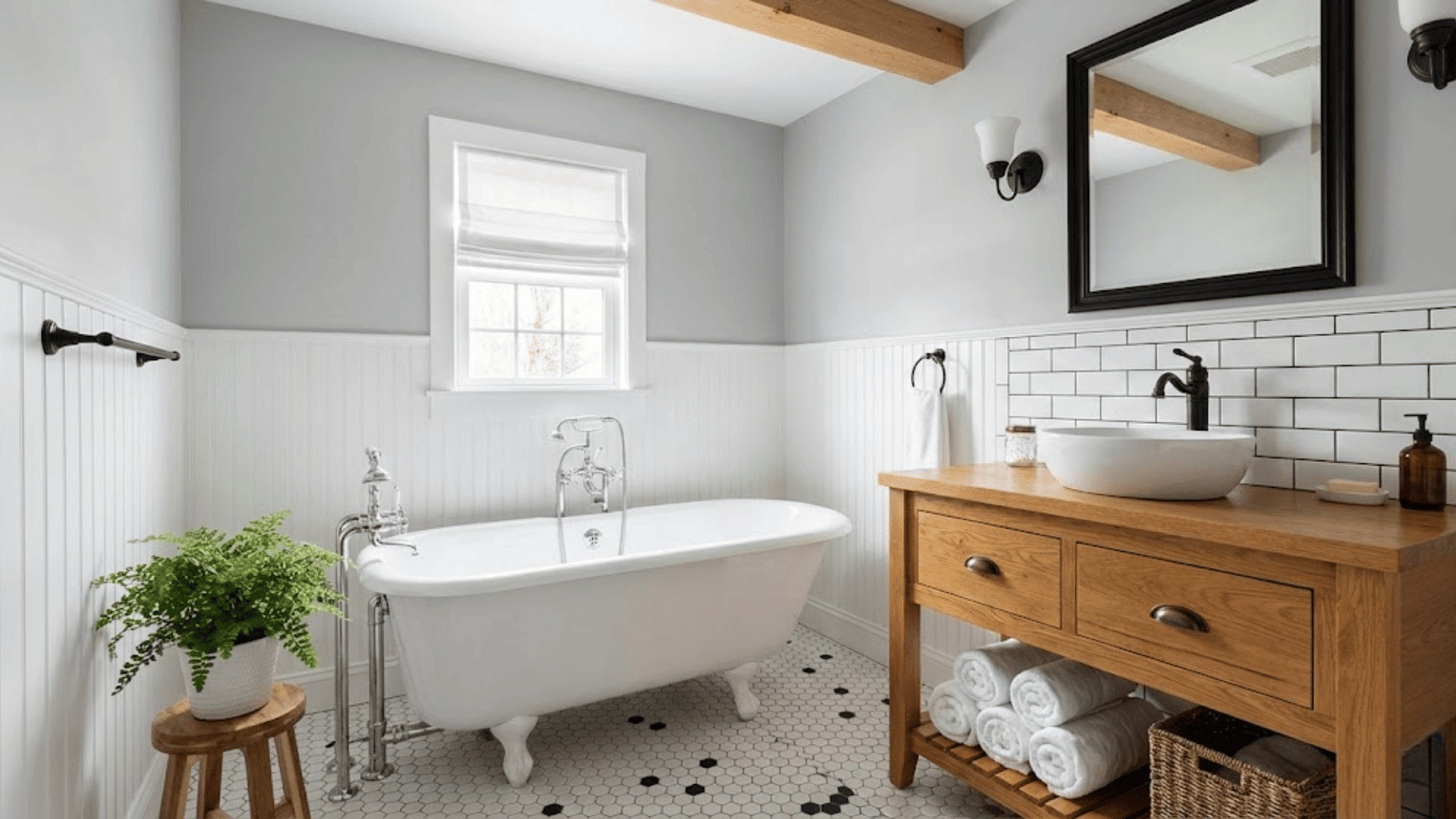Farmhouse Interior Design for Relaxed, Inviting Homes - Seed Sheets