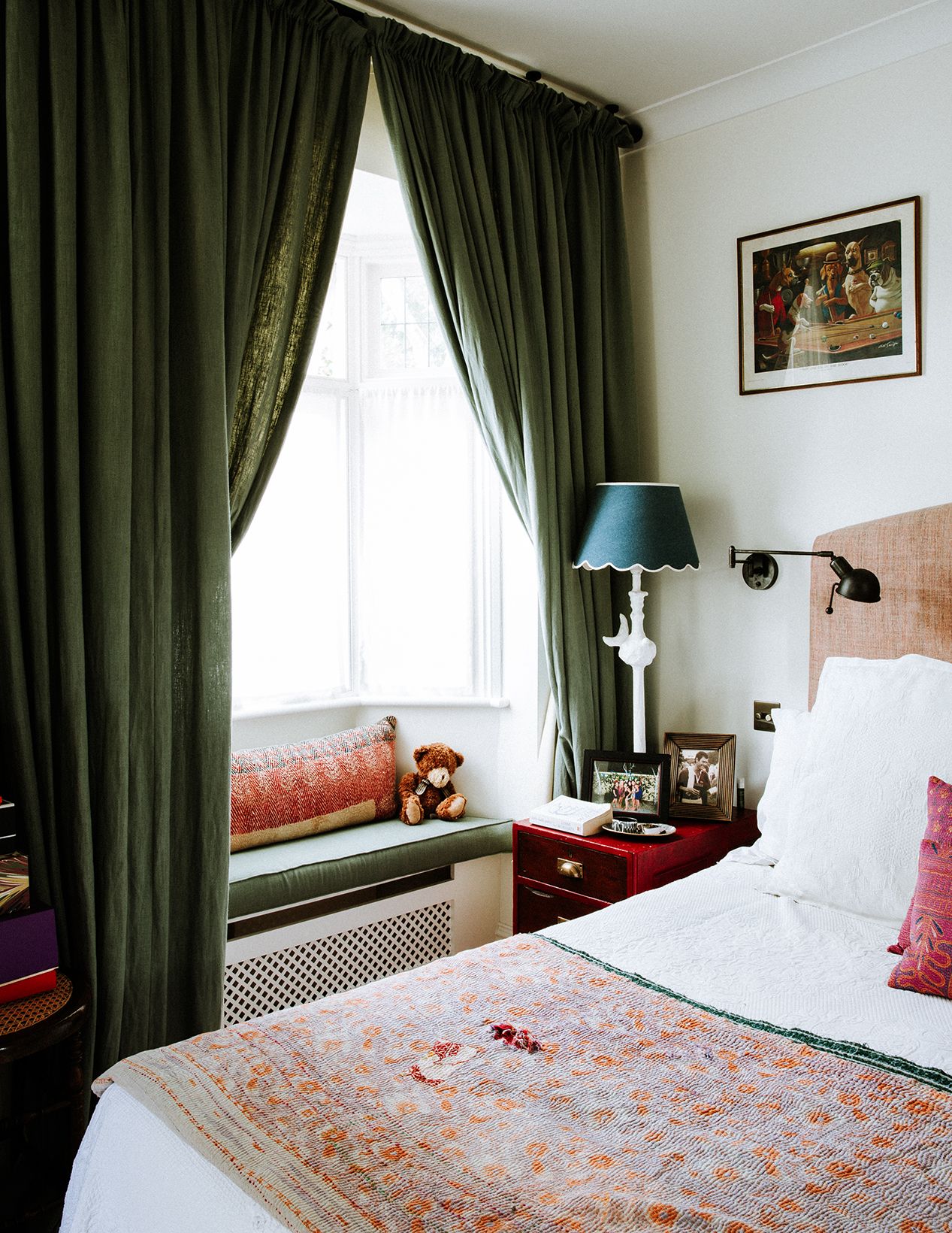 Five clever layout tricks to make small bedrooms feel bigger | House & Garden