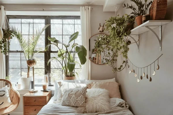 How To Create A Minimalist Dorm That Makes College Life Simple - The Tiny Life