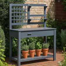 How to Decorate a Potting Bench: Top Ideas - Aosom