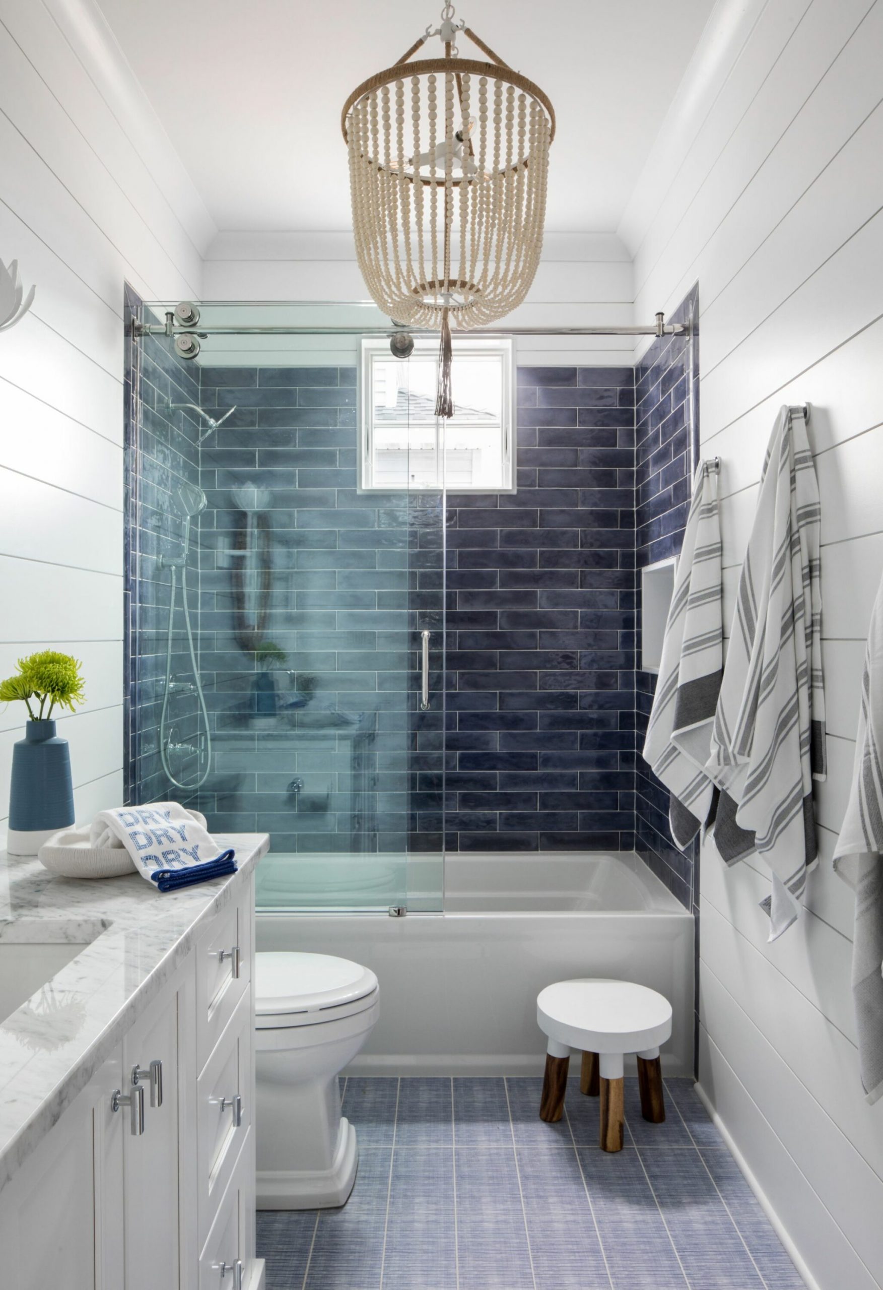 Martha Stewart: 42 Bathroom Tile Ideas, from Elegant Patterns to Intricate Mosaics – k+co LIVING