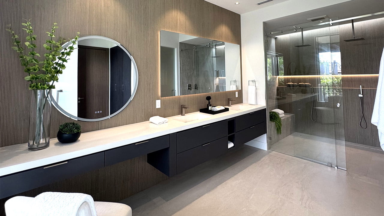 Master Bathroom Design in Coconut Grove: Luxury Porcelain Tile and Contemporary Spa Design - Italgres