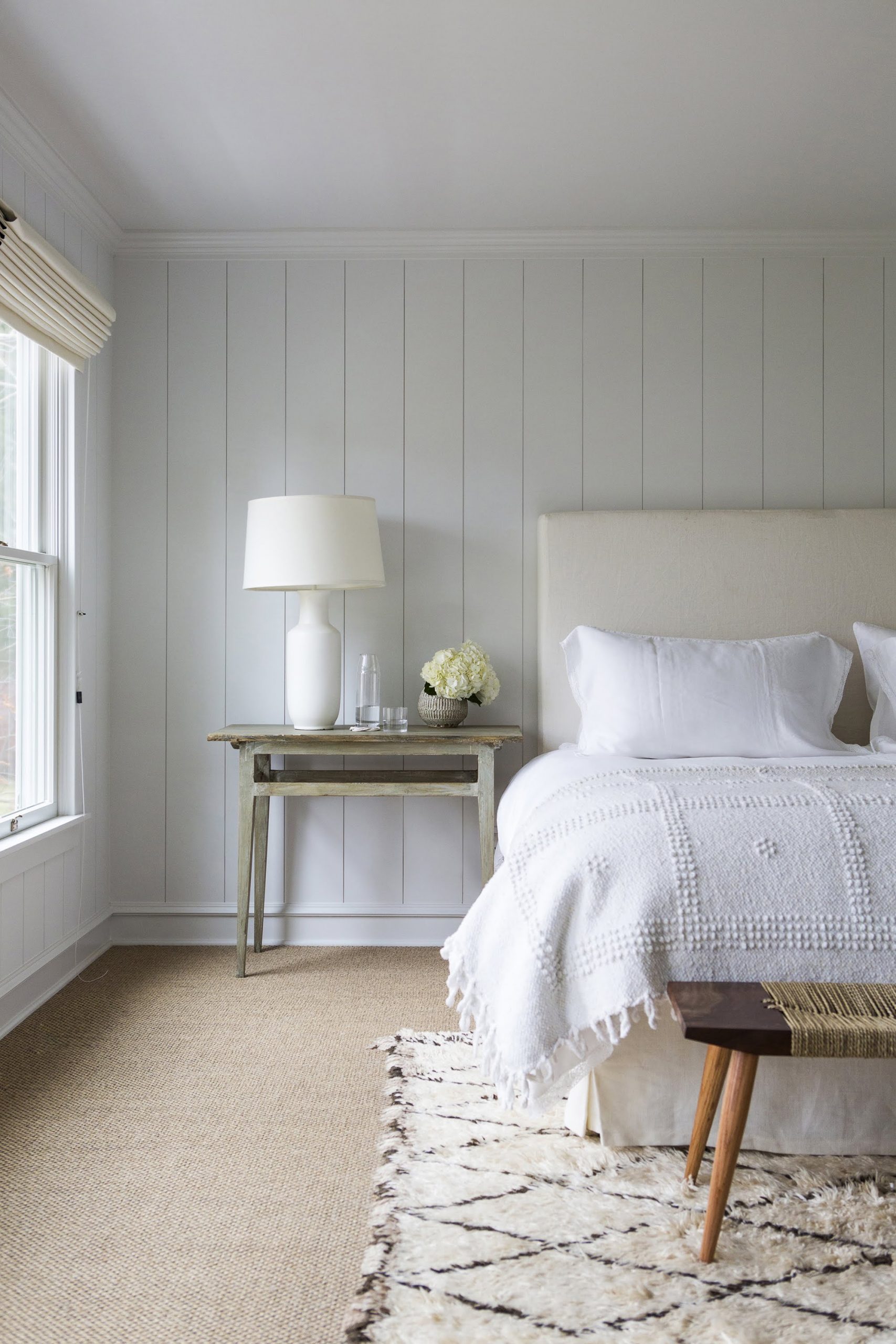 Minimalist Bedrooms That Will Inspire You to Declutter