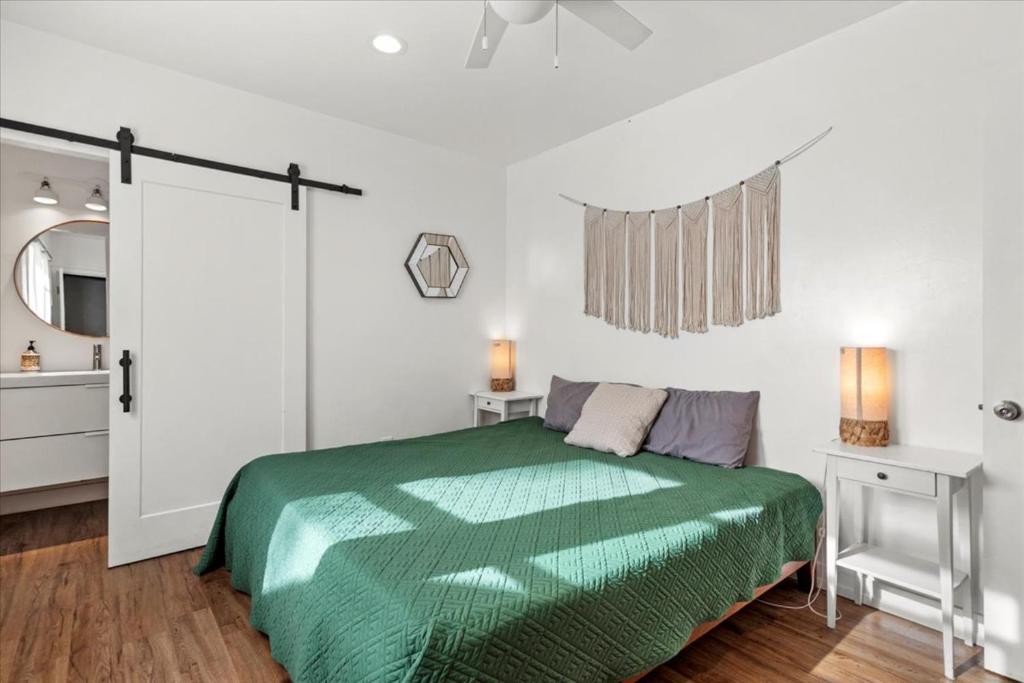 NEW Beautiful BOHO Home by Beach, Downtown + Shops, San Diego (updated prices 2026)