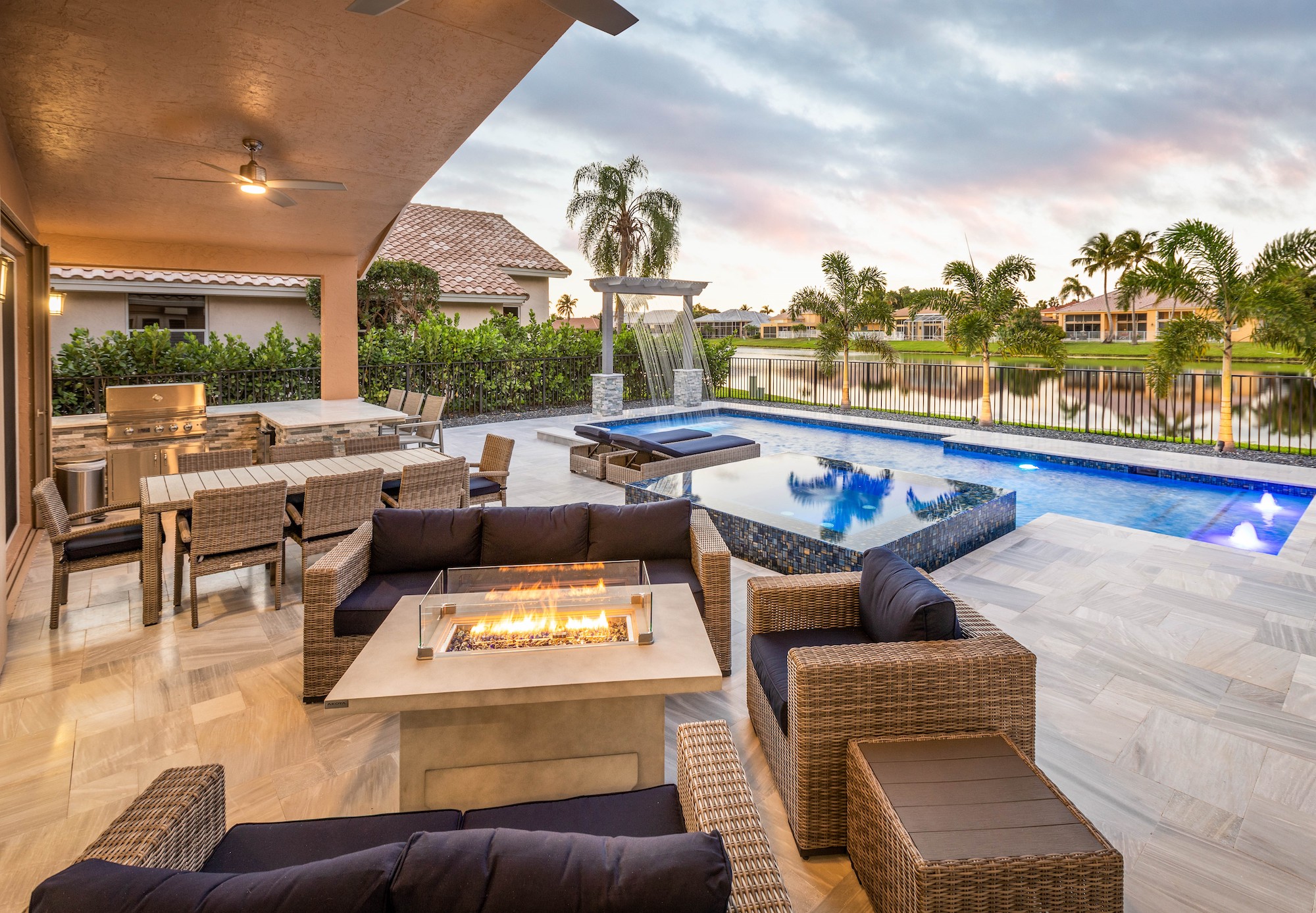 North Palm Beach Pool Builders - Van Kirk & Sons Pools