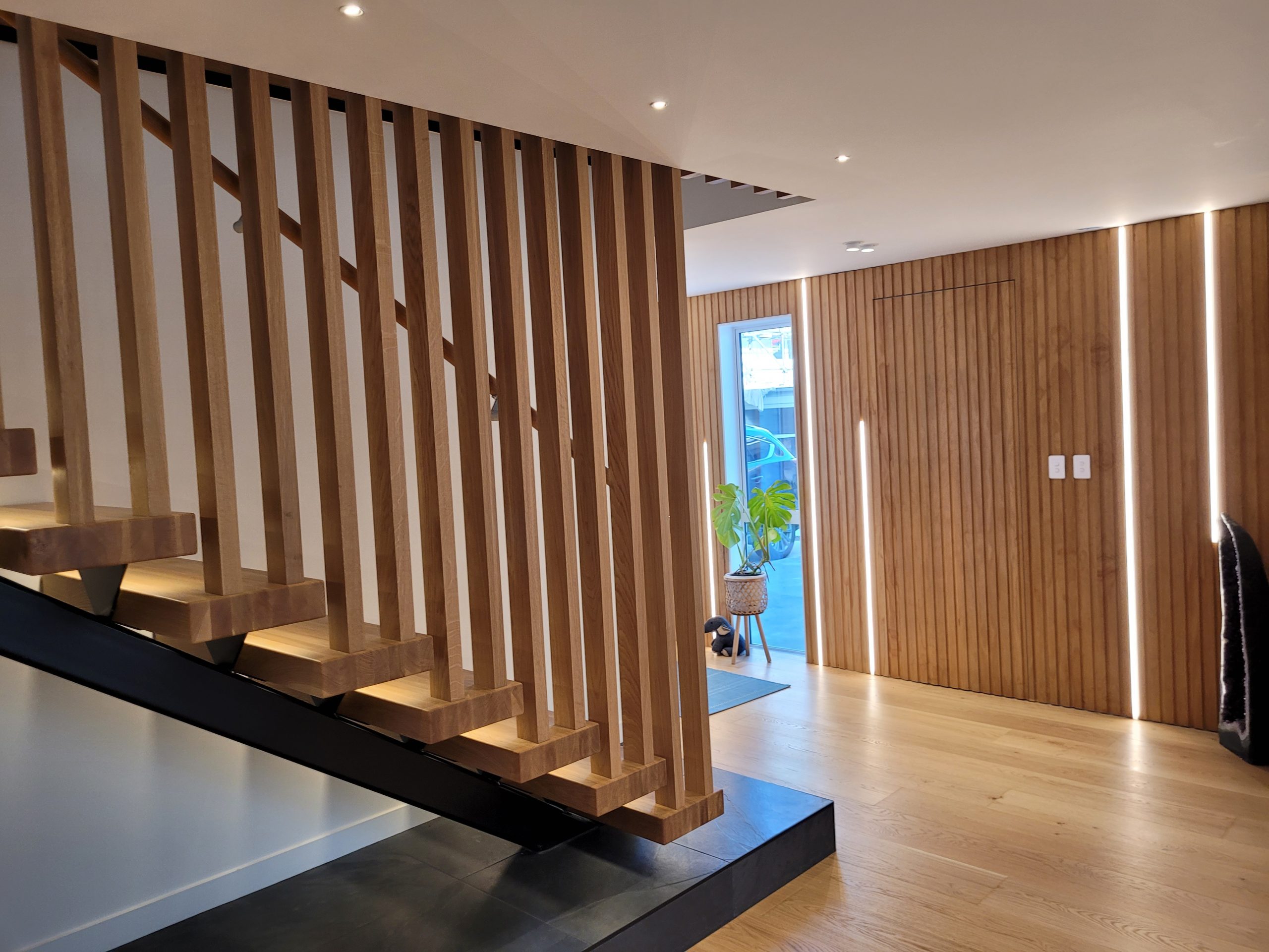 Redefine Modern Architecture with an Artful Floating Staircase | Ackworth House