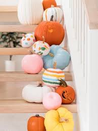 Stylish Pink Halloween Decor Ideas | HGTV