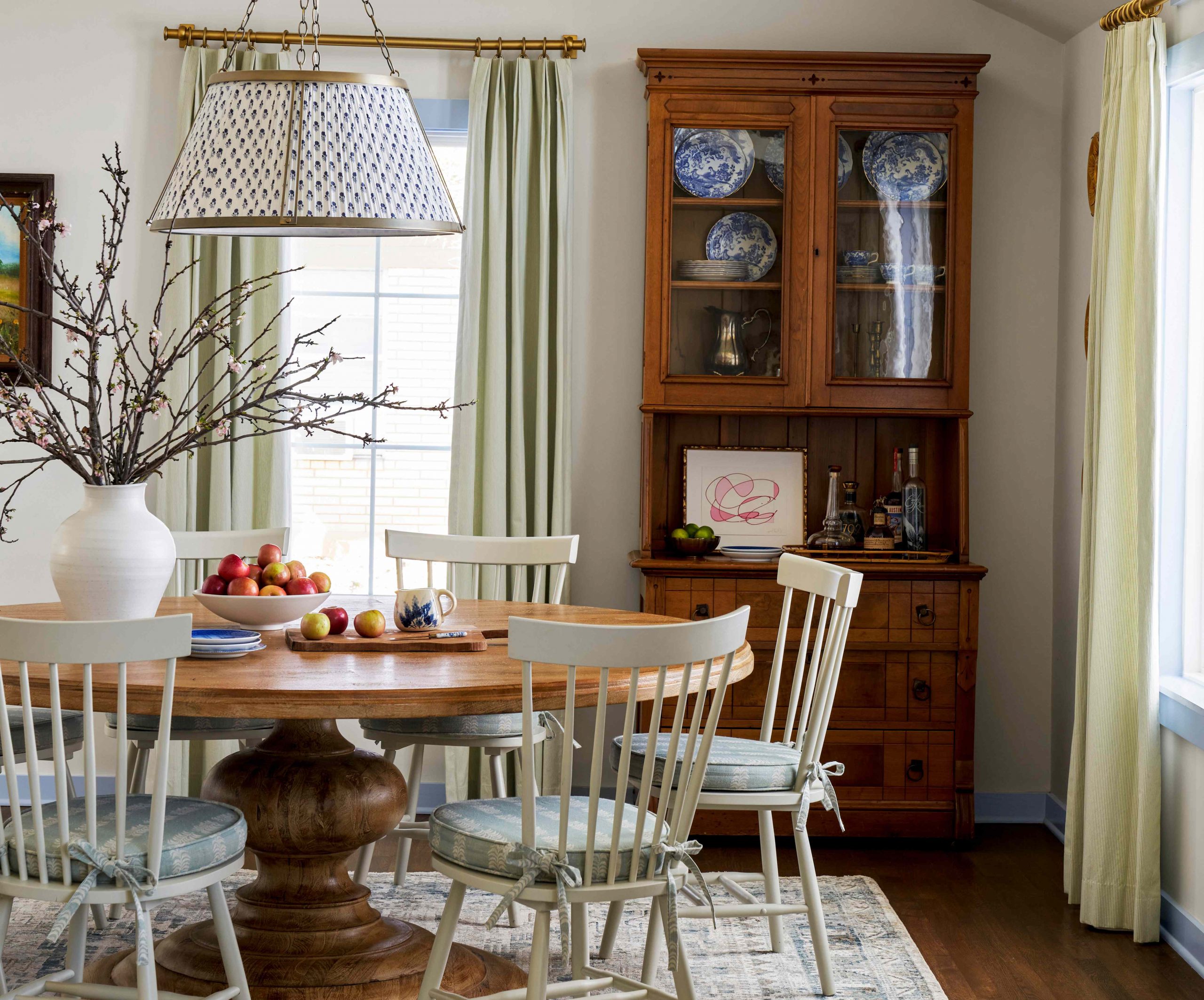 The '90s Hutch Trend Is Back