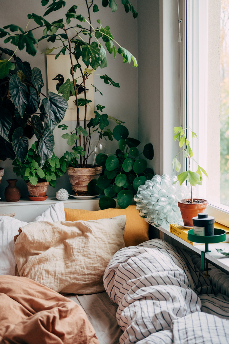 Warning: These 11 Cozy Bedroom Ideas Will Make You Want To Sleep In